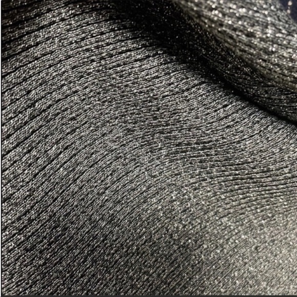 H&M Divided cold shoulder long sleeves gray/ silver ribbed top. XS. - Picture 3 of 3